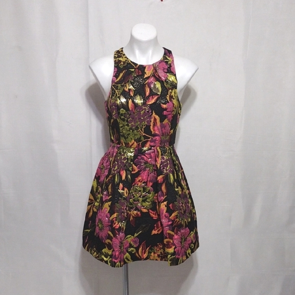 Gianni Bini Floral Pleated Fit & Flare Dress M Cottagecore Retro Party Cocktail